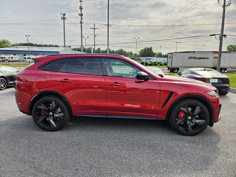 Used 2026 Jaguar F-PACE SVR AWD/4WD image 6