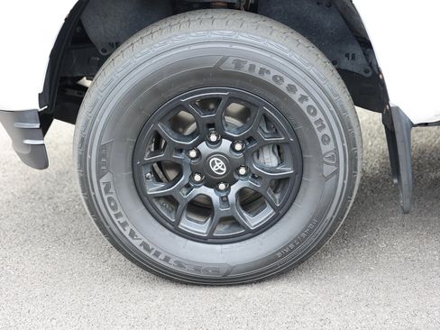 Used 2021 Toyota Tacoma SR5 image 13