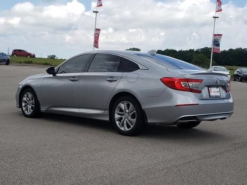 Used 2020 Honda Accord LX image 7