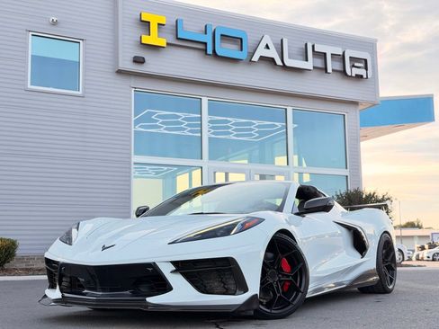 Used 2021 Chevrolet Corvette Stingray Premium Cpe w/ Z51 Performance Package RWD image 1