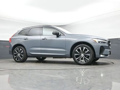 Used 2023 Volvo XC60 B5 Plus w/ Climate Package image 35
