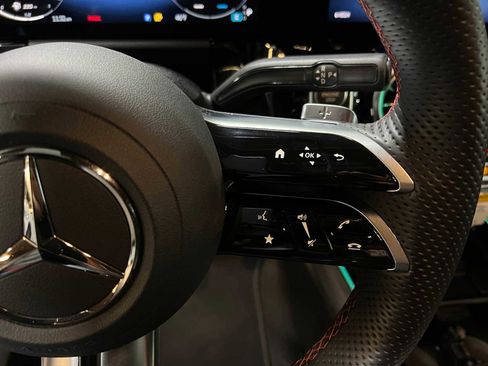 Used 2025 Mercedes-Benz GLA 250 GLA 250 image 29