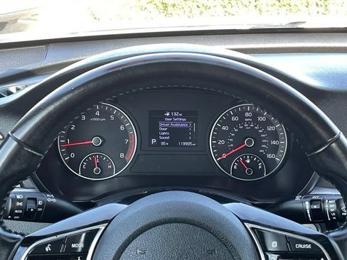Used 2020 Kia Optima S FWD image 14