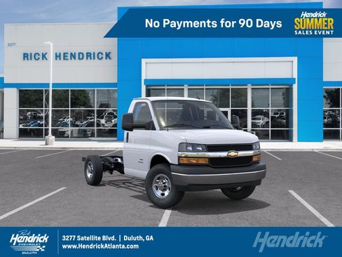 New 2026 Chevrolet Express 3500 w/ Power Convenience Package RWD image 1