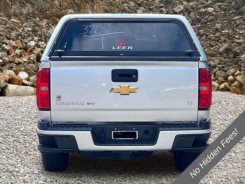 Used 2018 Chevrolet Colorado LT w/ LT Convenience Package AWD/4WD image 4