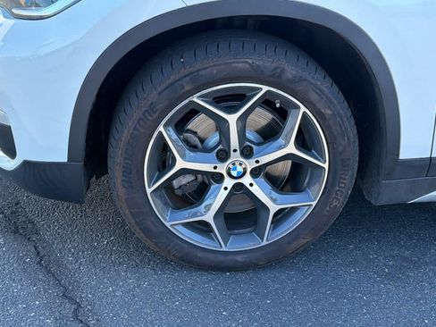 Used 2018 BMW X1 xDrive28i w/ Convenience Package AWD/4WD image 9