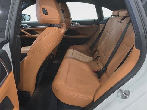 Used 2024 BMW i4 eDrive35 image 10