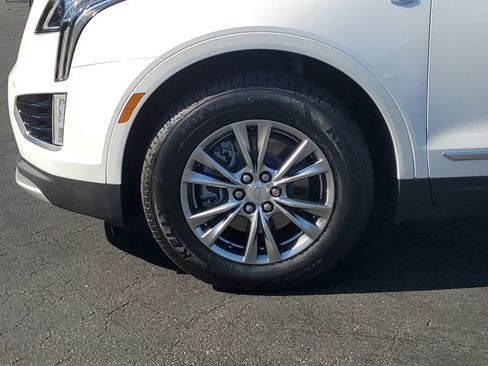 Certified 2023 Cadillac XT5 Premium Luxury w/ LPO, Premium Carpet Package image 11