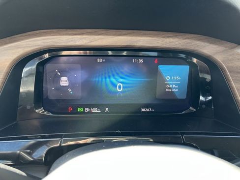 Used 2024 Volkswagen Atlas SE image 35