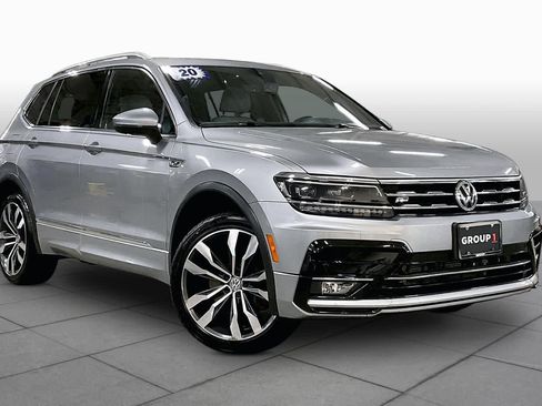 Used 2020 Volkswagen Tiguan SEL Premium R-Line AWD/4WD image 3