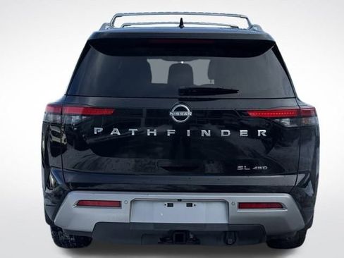 Used 2023 Nissan Pathfinder SL image 7