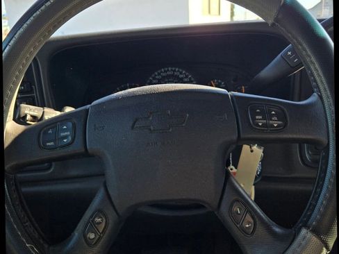 Used 2007 Chevrolet Silverado 2500 LT w/ Heavy-Duty Power Package image 20