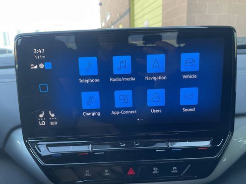 Used 2024 Volkswagen ID.4 S image 39