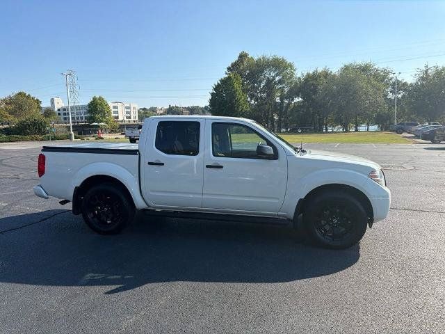 Certified 2021 Nissan Frontier SV w/ Midnight Edition Floor Mats AWD/4WD image 10