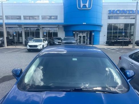Used 2017 Ford Fusion SE FWD image 15