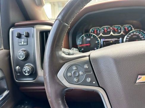 Used 2016 Chevrolet Silverado 2500 High Country w/ Duramax Plus Package AWD/4WD image 16