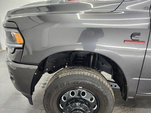 Used 2023 RAM 3500 Laramie w/ Night Edition image 35