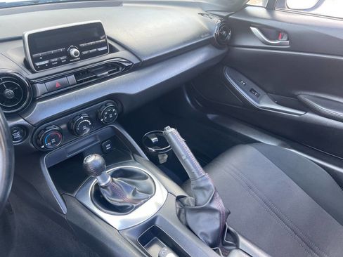 Used 2016 MAZDA MX-5 Miata Sport image 16