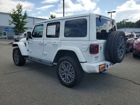 Used 2024 Jeep Wrangler High Altitude AWD/4WD image 4