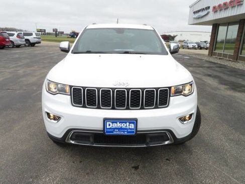 Used 2019 Jeep Grand Cherokee Limited AWD/4WD image 5