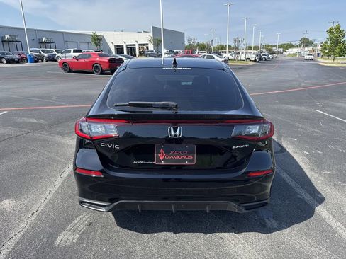 New 2026 Honda Civic Sport image 12