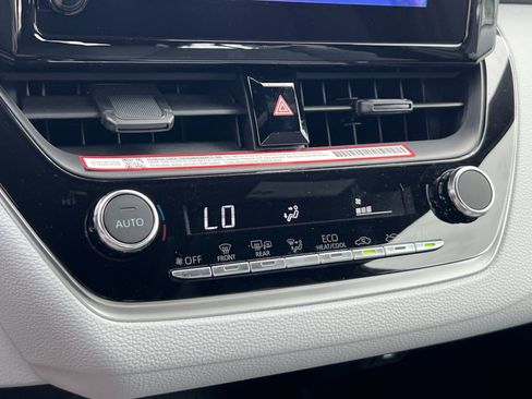 New 2026 Toyota Corolla SE image 16