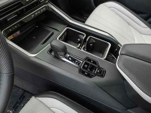 New 2026 Lexus TX 500h AWD image 7