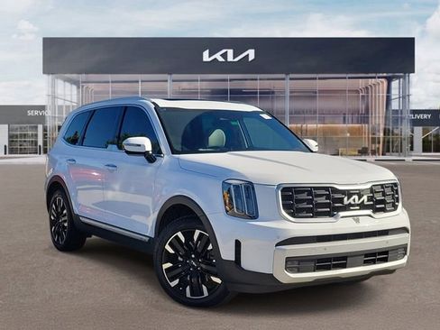 Certified 2025 Kia Telluride SX FWD image 1