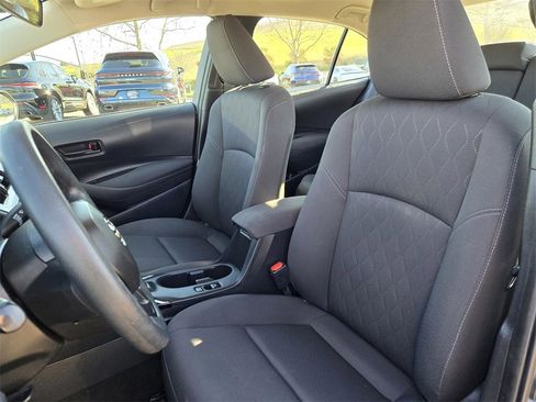 Used 2024 Toyota Corolla LE image 20