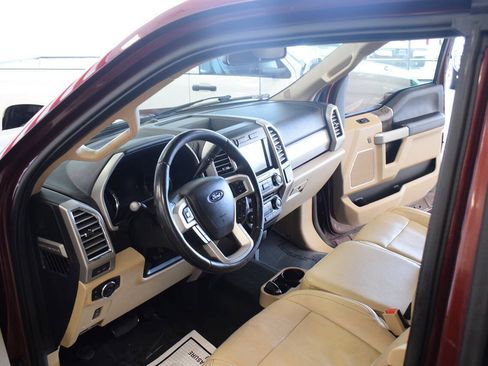 Used 2017 Ford F250 Lariat w/ Chrome Package AWD/4WD image 9