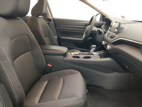 Used 2024 Nissan Altima 2.5 S FWD image 21