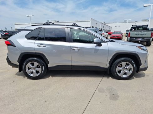Used 2025 Toyota RAV4 XLE w/ Weather Package AWD/4WD image 7