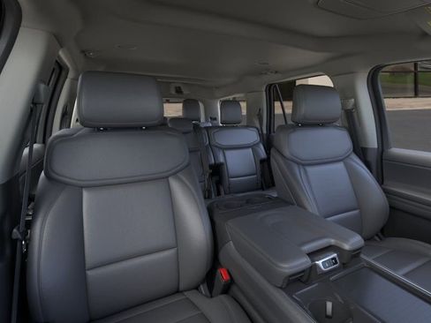 New 2026 Ford Expedition Active AWD/4WD image 10
