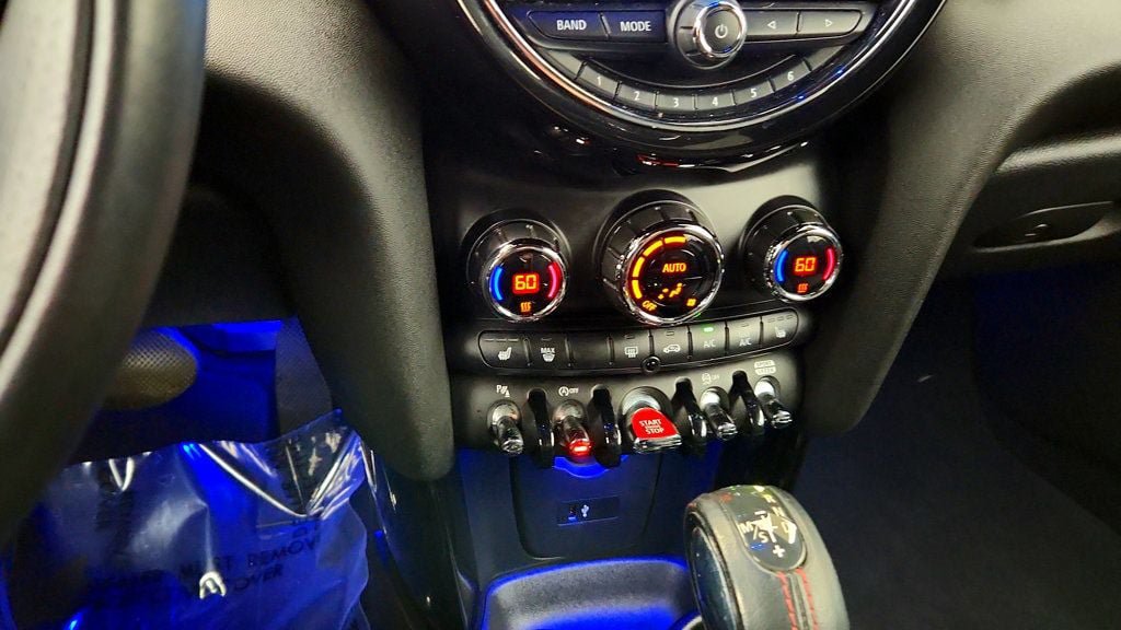 Used 2019 MINI Cooper S w/ Premium Package FWD image 18