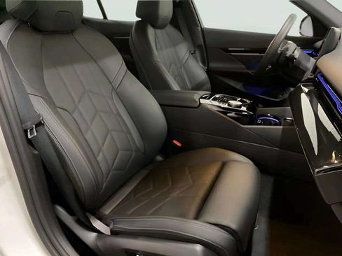 Used 2026 BMW 530i RWD image 78