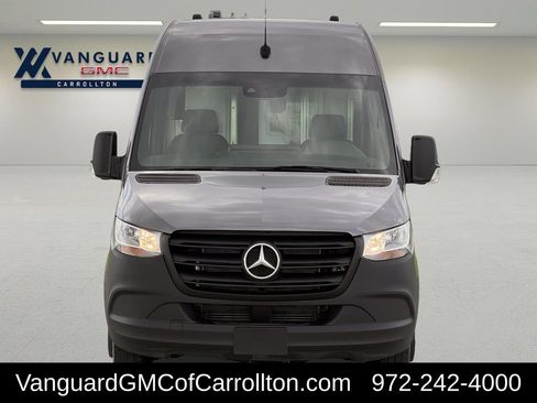 Used 2021 Mercedes-Benz Sprinter 4500 w/ Parking Package image 9