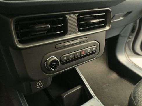 New 2026 Ford Maverick XL FWD image 16