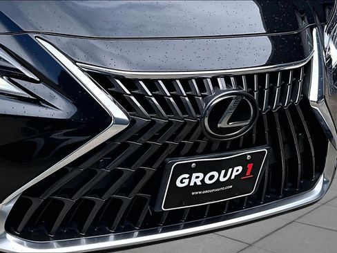 Used 2023 Lexus ES 300h w/ Premium Package FWD image 28