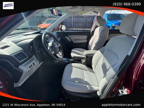 Used 2017 Subaru Forester 2.5i Premium w/ All-Weather Package AWD/4WD image 25