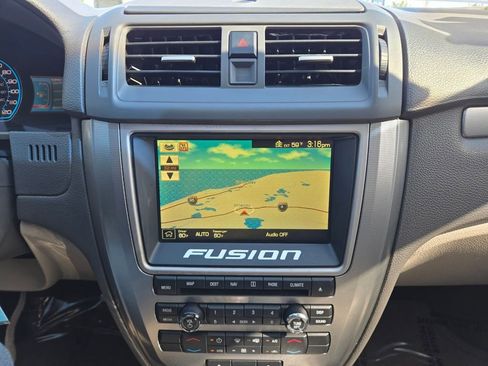 Used 2010 Ford Fusion Hybrid FWD image 31