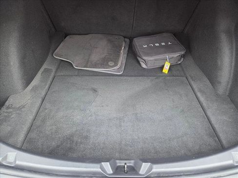 Used 2019 Tesla Model 3 Standard Range Plus image 6