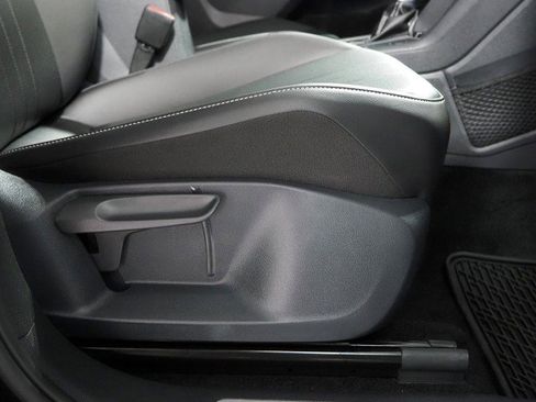 Used 2024 Volkswagen Tiguan SE R-Line w/ MDO Package, Three-Row image 56