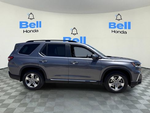Certified 2025 Honda Pilot EX-L image 5