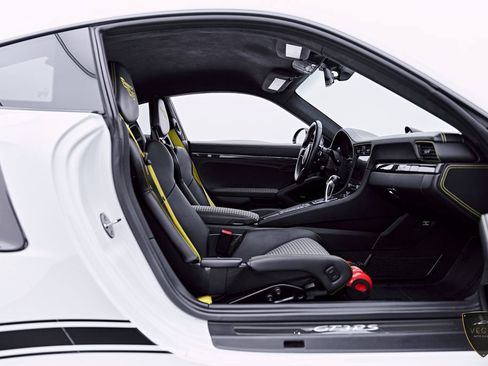 Used 2019 Porsche 911 GT3 RS RWD image 44