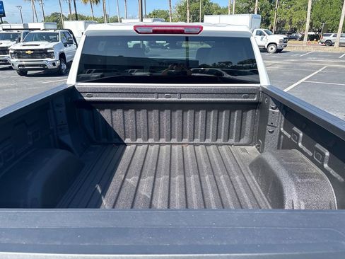 New 2026 Chevrolet Silverado 1500 W/T w/ WT Value Package AWD/4WD image 17