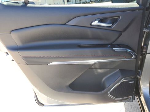Used 2024 Chevrolet Traverse RS w/ LPO, Floor Liner Package image 16