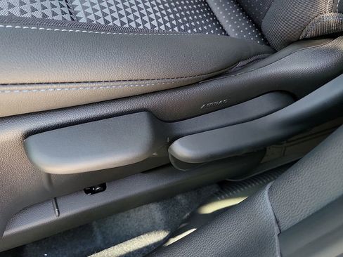 New 2026 Chevrolet Trax LT w/ LT Convenience Package image 20