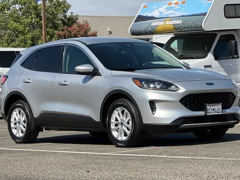 Used 2020 Ford Escape SE AWD/4WD image 10