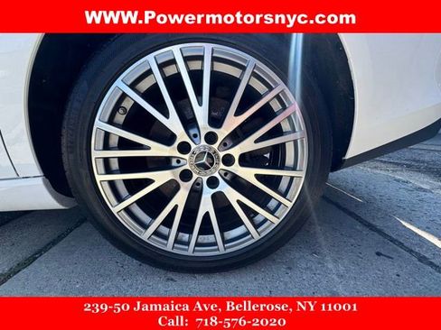 Used 2023 Mercedes-Benz CLA 250 4MATIC w/ Premium Package image 15