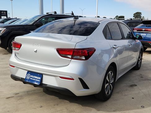 Used 2023 Kia Rio S w/ Technology Package image 7